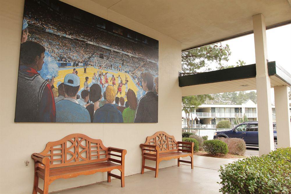Chapel Hill University Inn Εξωτερικό φωτογραφία