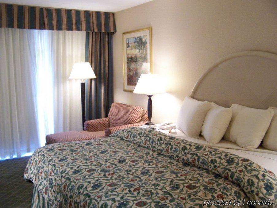 Chapel Hill University Inn Δωμάτιο φωτογραφία
