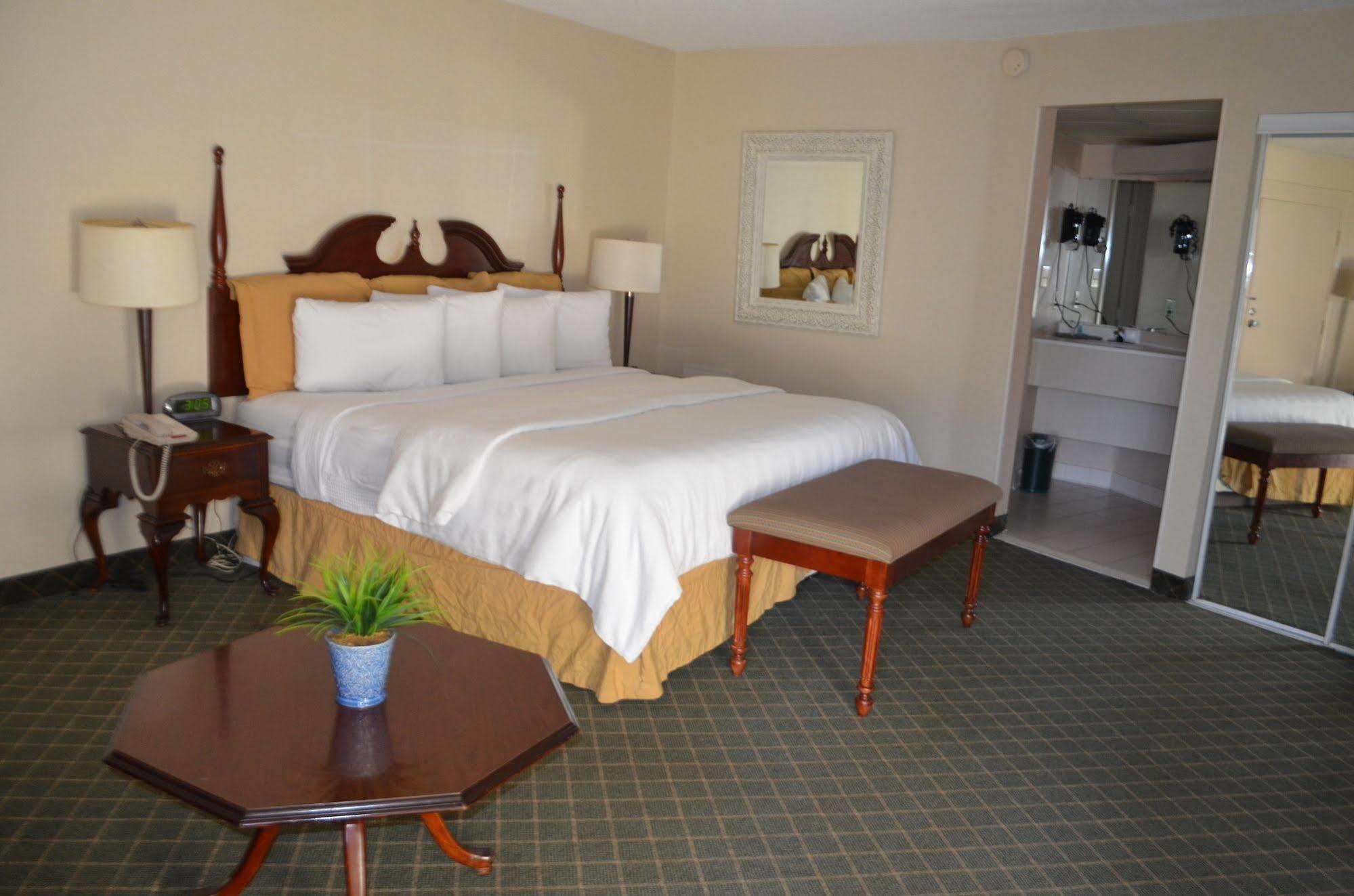 Chapel Hill University Inn Εξωτερικό φωτογραφία